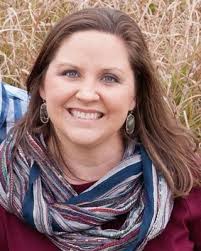 Michelle Cantu's Instagram, Twitter & Facebook