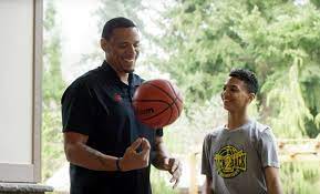Brian grant is best known for his power and tenacity on the basketball court. Nba Star With Parkinson S Brian Grant Launches Innovative Global Exercise Project