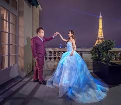 Victor And Charlene S Pre Wedding Shoot In Paris Featuring Her Magical Light Up Wedding Gown Wedding Dress Tulle Lace Wedding Gowns Lace Illusion Wedding Dress