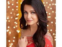 After making her film debut with a minor role in the 1995 drama rangeela, she played a supporting role in the crime film satya. Aishwarya Rai Bachchan Age Wiki Trivia Filmifeed
