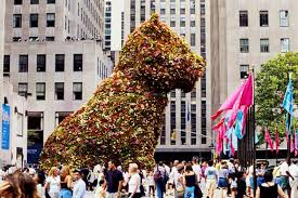 Puppy was based on a small wooden sculpture of a terrier which jeff koons created in 1991. Jeff Koons Puppy Gilsanz Murray Steficek