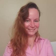 Sandra Elledge's Instagram, Twitter & Facebook