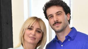 Andreas Muller e Veronica Peparini si sono sposati: le foto su Instagram  delle nozze civili