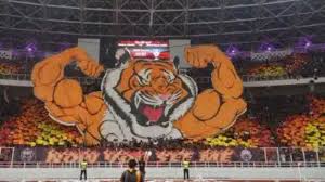 We did not find results for: Hasilkan Rp 5 5 Miliar Disetiap Laga Persija Bakal Pasang Logo The Jak Di Jersey Pemain
