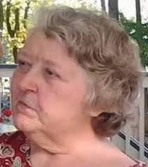 Rosie Wiles's Instagram, Twitter & Facebook