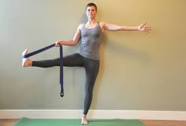 Padangusthasana is one of the fundamental asanas of ashtanga yoga. Peak Pose Hasta Padangusthasana Slim Health