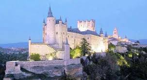 Sede vescovile, avila è soprattutto nota come città natale di un'importante santa del cattolicesimo, teresa d'avila (altrimenti detta santa teresa di gesù). Nel Cuore Della Spagna Da Avila A Segovia Alla Scoperta Dei Tesori Della Castilla Leon