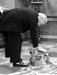 Der sketchklassiker dinner for one aus 1963 ist auch zu silvester wieder ein dauerbrenner. Dinner For One James Liebte Miss Sophie Der Spiegel