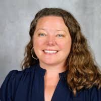 Leah Ringer's Instagram, Twitter & Facebook