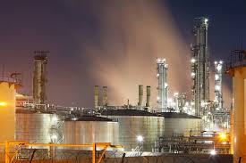 Jun 30, 2021 · kilang grr tuban nantinya dikembangkan dan dikelola oleh pt prpp, sebagai perusahaanjoint venture antara perusahaan minyak dan gas bumi indonesia pt pertamina (persero) dengan rosneft singapore pte ltd yang merupakan afiliasi perusahaan migas rosneft asal rusia. Mengintip Proyek Kilang Tuban Yang Bikin Warga Desa Jadi Crazy Rich Okezone Economy