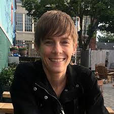 Erin Labrecque's Instagram, Twitter & Facebook