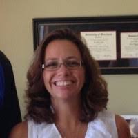 Lori Dahl's Instagram, Twitter & Facebook