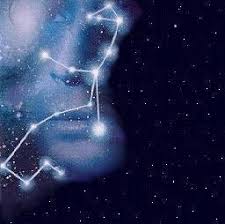È il cielo della vergine che passa su di noi un sogno metafisico non essere chi sei. Marco Masini