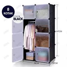 Aksesoris yang disediakan dalam lemari ini memang cukup beragam, ada berupa gantungan, hanger, storage bawah dan storage atas (tergantung model masing masing desainer lemari). Lemari Pakaian Rak Serbaguna Susun Plastik Lemari Baju Lemari Pakaian Kayu Jati Plastik Anak Portable Minimalis Plastik Murah Gantung Sliding Bayi