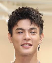 Bruce Chiu's Instagram, Twitter & Facebook