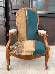 Refaire l'assise de la chaise en bois. Renovation De Fauteuil Et Chaise A Saint Julien En Genevois