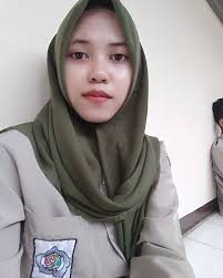 Selamat Hari Kamis Untuk Pria Manis Berkumis Tipis Dapet Salam Dari Cwe Humoris Tanpa Pensil Alis Kumis Instagram Pria