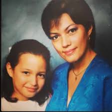 Handling raids in online shows