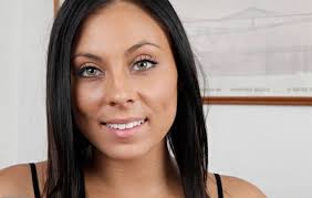 Wiki de Gianna Nicole: Idade, Medidas Corporais, Fotografias — MyInstaGirls