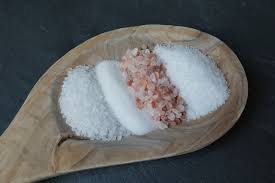 Six Types Of Salt And How To Use Them Pickling Salt Food Food To Make