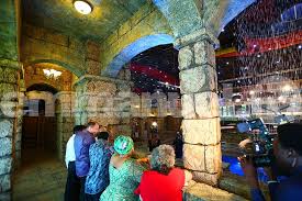 Emmanuel tv 131.632 views1 year ago. Tb Joshua On Twitter Prophet T B Joshua Prays At The Scoan Altar