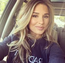 Fresh highlights in the hair Fresh highlight