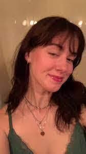 Kris Delong's Instagram, Twitter & Facebook