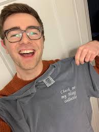 Just a few hours left for this weeks T-Shirts only being $15 at Hazel and  Honey VIP 🍯🌰 // tees + bamboo 💛!!!! Code MAMA saves!