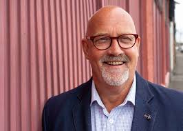 The Howling (Annie Jackson Mysteries #3) by Michael J. Malone  @MichaelJMalone1 @OrendaBooks