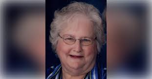 Mary Brady's Instagram, Twitter & Facebook