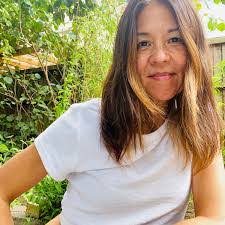 Leann Wright's Instagram, Twitter & Facebook