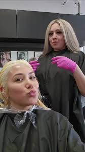 Hair Dayz ✨️ back to blondies for the both of us 🤍 #JKDSTYLZ @sabrina  #blondehighlights ##blondehair #colorcustomizer