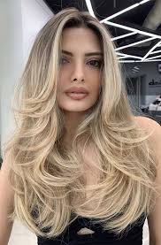 Amanda Schanz (ScentsyGirlBC)