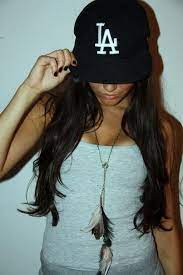 I Want Long Hair And Her Hat And Her Tan And Her Fashion Stylish Hats Pretty Girl Swag