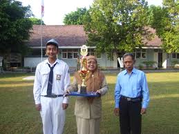 Ketika siswi sma dilecehkan di sekolah, ke mana pihak sekolah dan pemerintah. Galeri Foto Sma Angkasa Adisutjipto