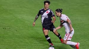 Se a vantagem já era larga, ficou ainda maior quando arão fez o terceiro do mengo na partida. Enquete Qual Sera O Resultado De Vasco X Sao Paulo Pela Copa Do Brasil