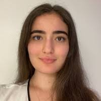 Tracy Withrow's Instagram, Twitter & Facebook