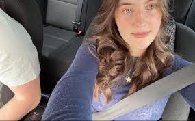 Robyn Connor's Instagram, Twitter & Facebook