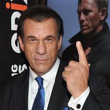 Don Heckman: Robert Davi sings Sinatra