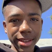 Shawn Dansby's Instagram, Twitter & Facebook