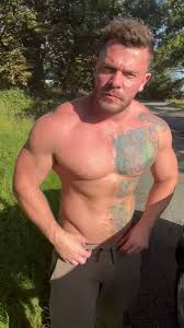 officalsexhound_ @sexhound96 - Twitter Profile | Sotwe