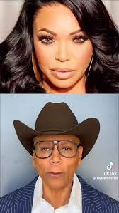 Gina Cool's Instagram, Twitter & Facebook