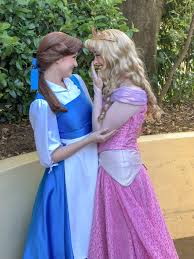 Princess Aurora At Walt Disney World Face Character Sleeping Beauty Belle Beauty And The Beast Disney World Princess Disneyland Princess Disney Cosplay