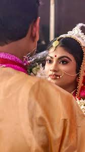 Are We Happy Yet?. Interview with Wendy Miller and Tim…