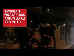 Check spelling or type a new query. Viral Video Tawuran Pelajar Berdarah Smk Di Tambun Bekasi 15 Feb 2018 Mengerikan Kaskus