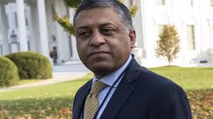 WVa trial expert: Drug makers downplayed risks in marketing