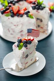 Made with mostly egg whites, this cake is perfect for this angel food cake recipe has been perfected to give you the fluffiest, spongiest texture. Easy Red White And Blue Angel Food Cake