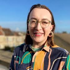 Robbie Masters Copywriter & Creative