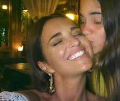 Paula Echevarría y David Bustamente felicitan a su hija