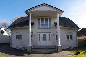 Von diesen gibt es eine ganze reihe und zum beispiel immobilienscout. Haus Zum Verkauf Julius Vosseler Strasse 11 22527 Hamburg Lokstedt Mapio Net